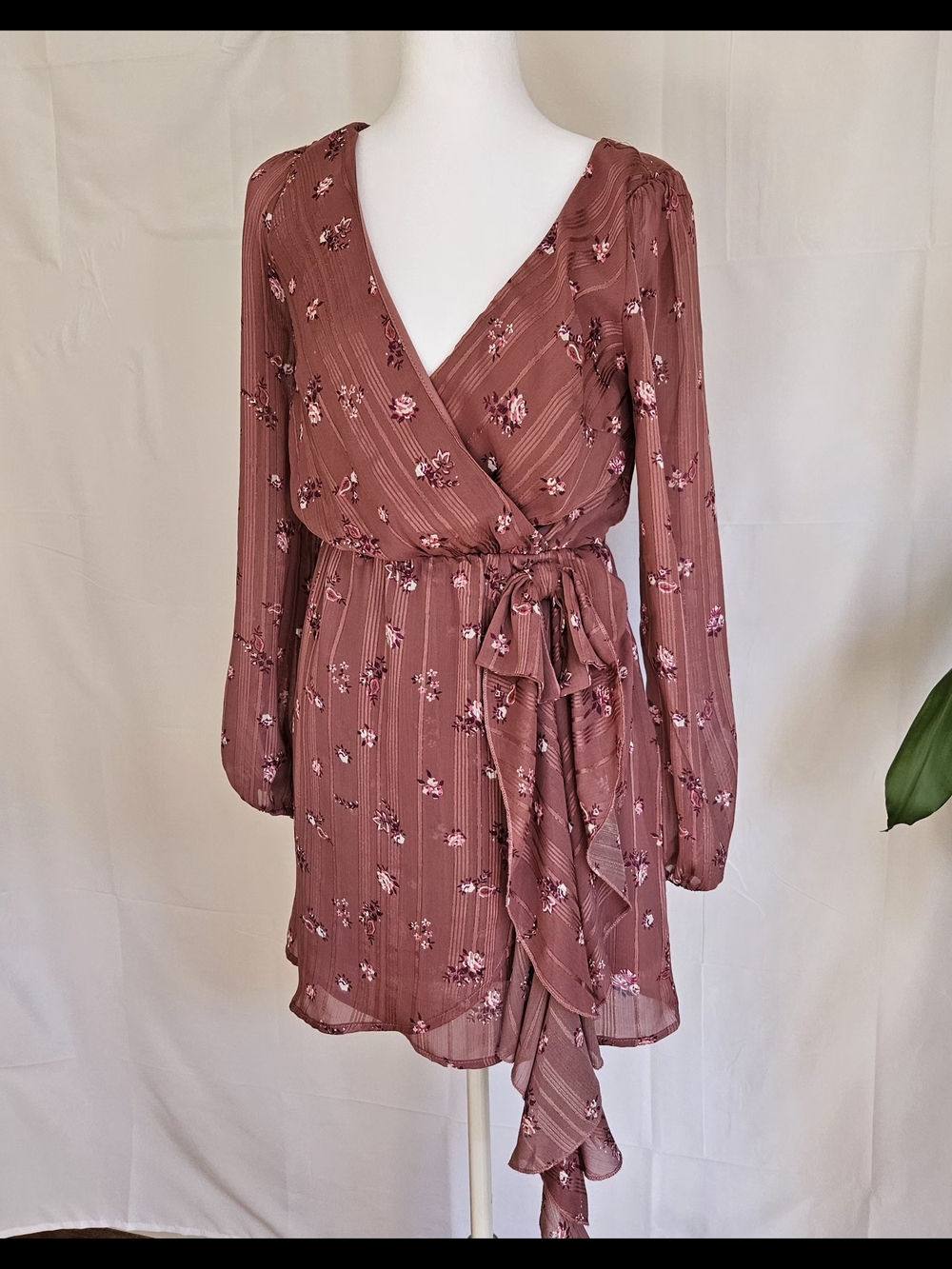 Altar'd State Mauve Floral Wrap Mini Dress Long Sleeve Cottagecore Size XS Lott - Picture 3 of 16
